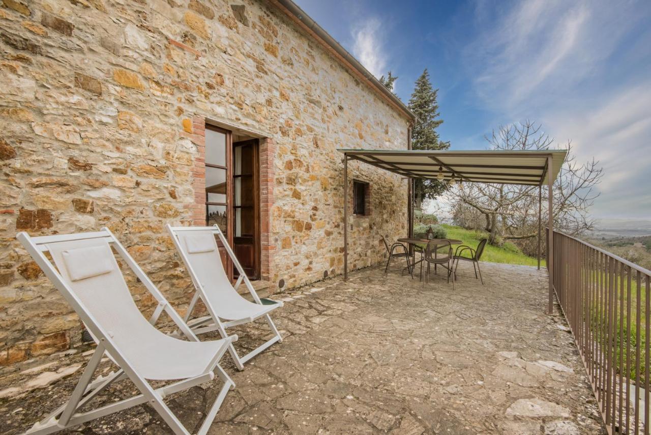 Agriturismo La Ferrozzola คาสเตลลินาอินเคียนติ ภายนอก รูปภาพ